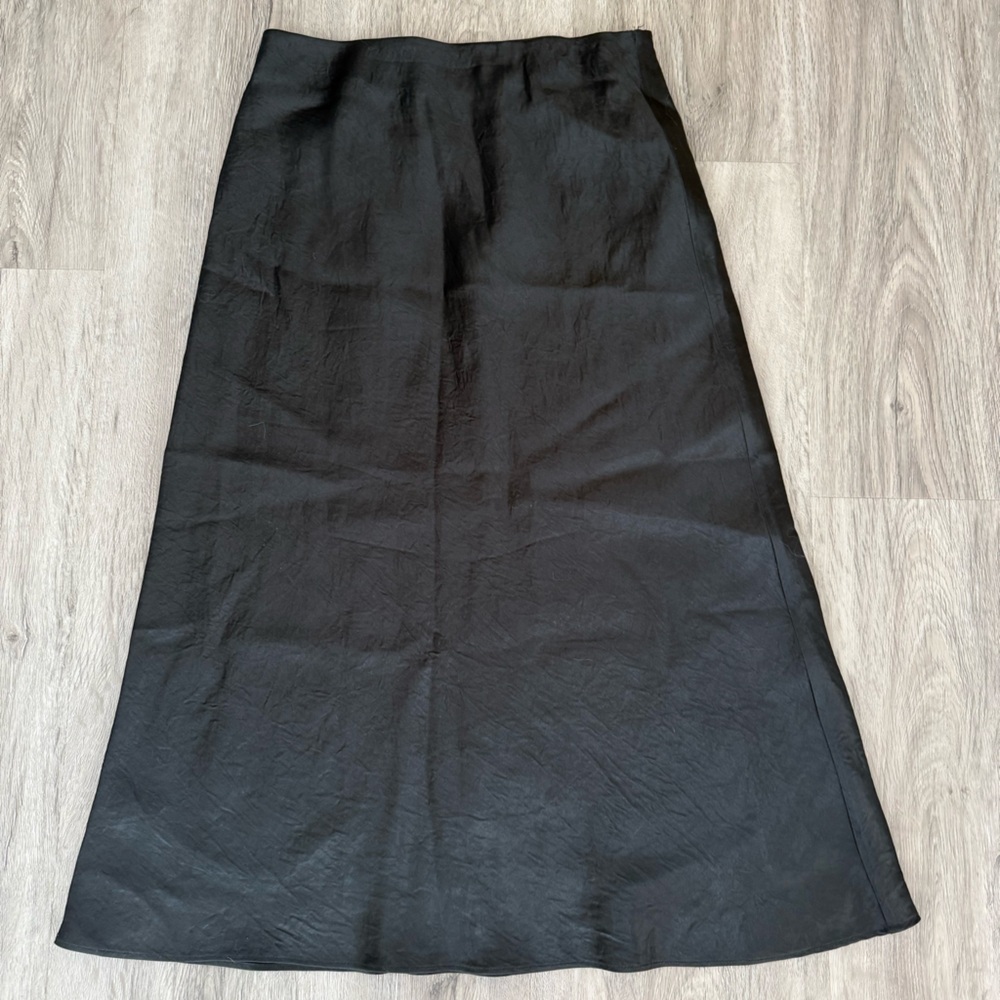 Babaton Silk Black Midi Skirt